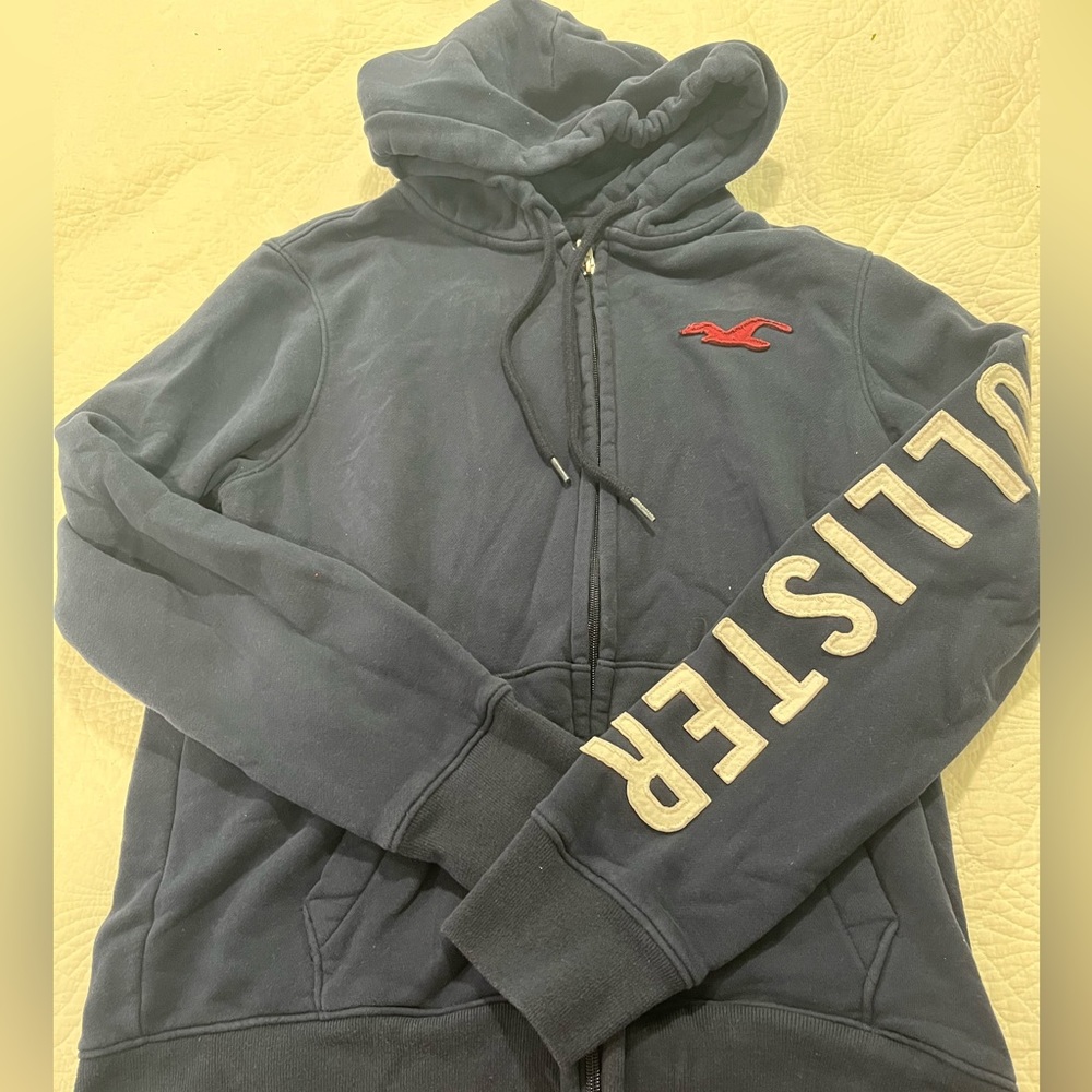 Hollister zip up hoodie sz medium
